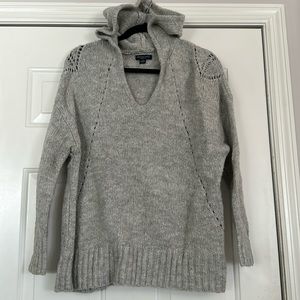 American Eagle hooded sweater